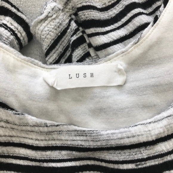 Lush Black and White Striped Flowy Cami Top - Picture 2 of 5